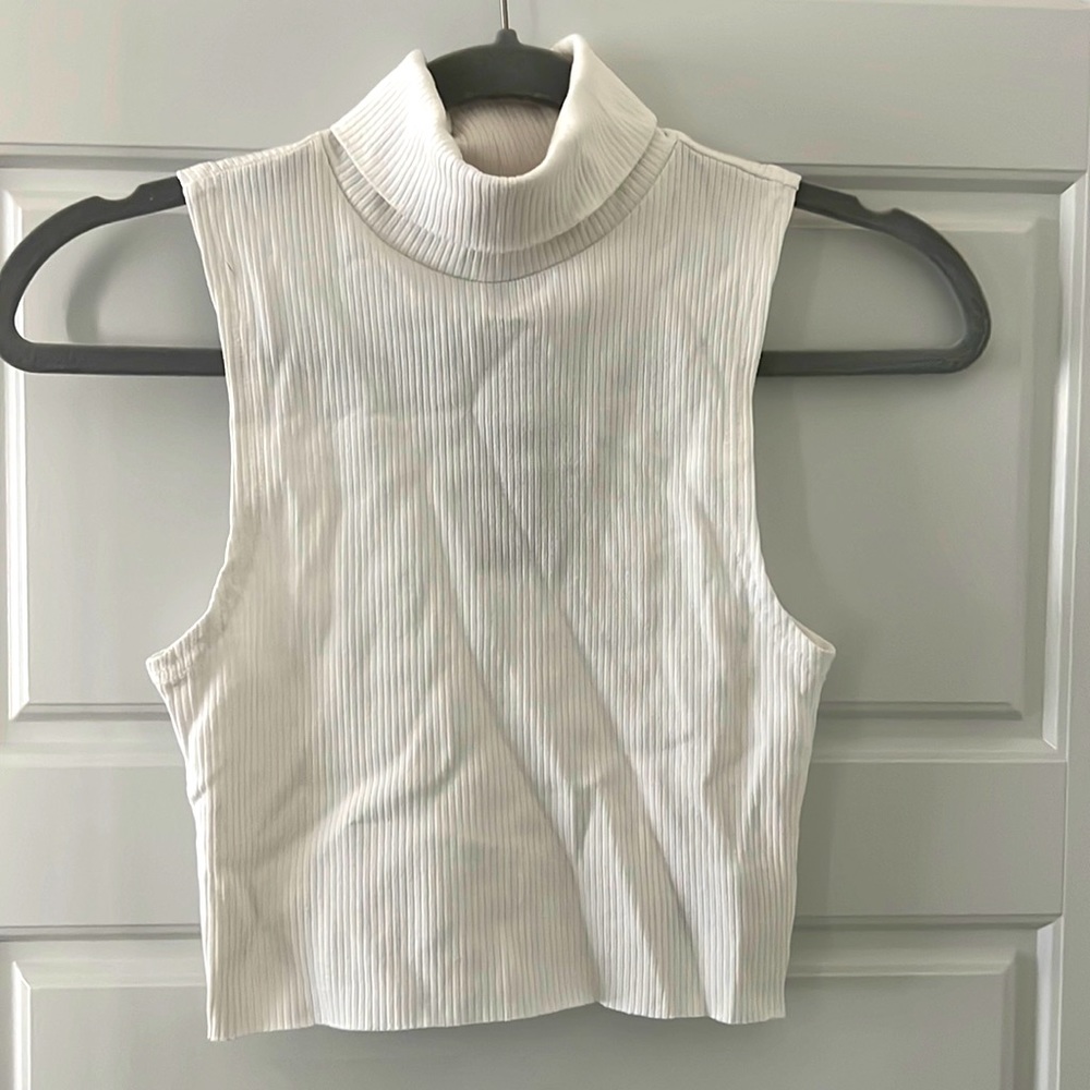 Forever21 ribbed crop top